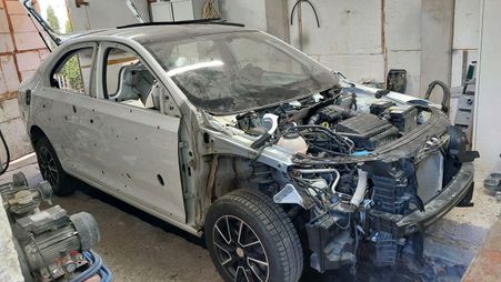 В гостях у «дяди Васи». Восстановление Skoda Rapid после падения дрона
